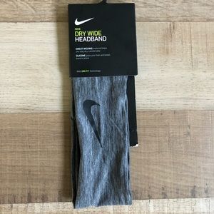 Nike dry wide headband
